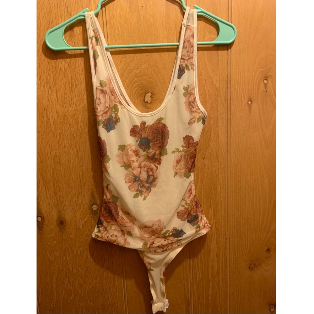Fashion nova bodysuit